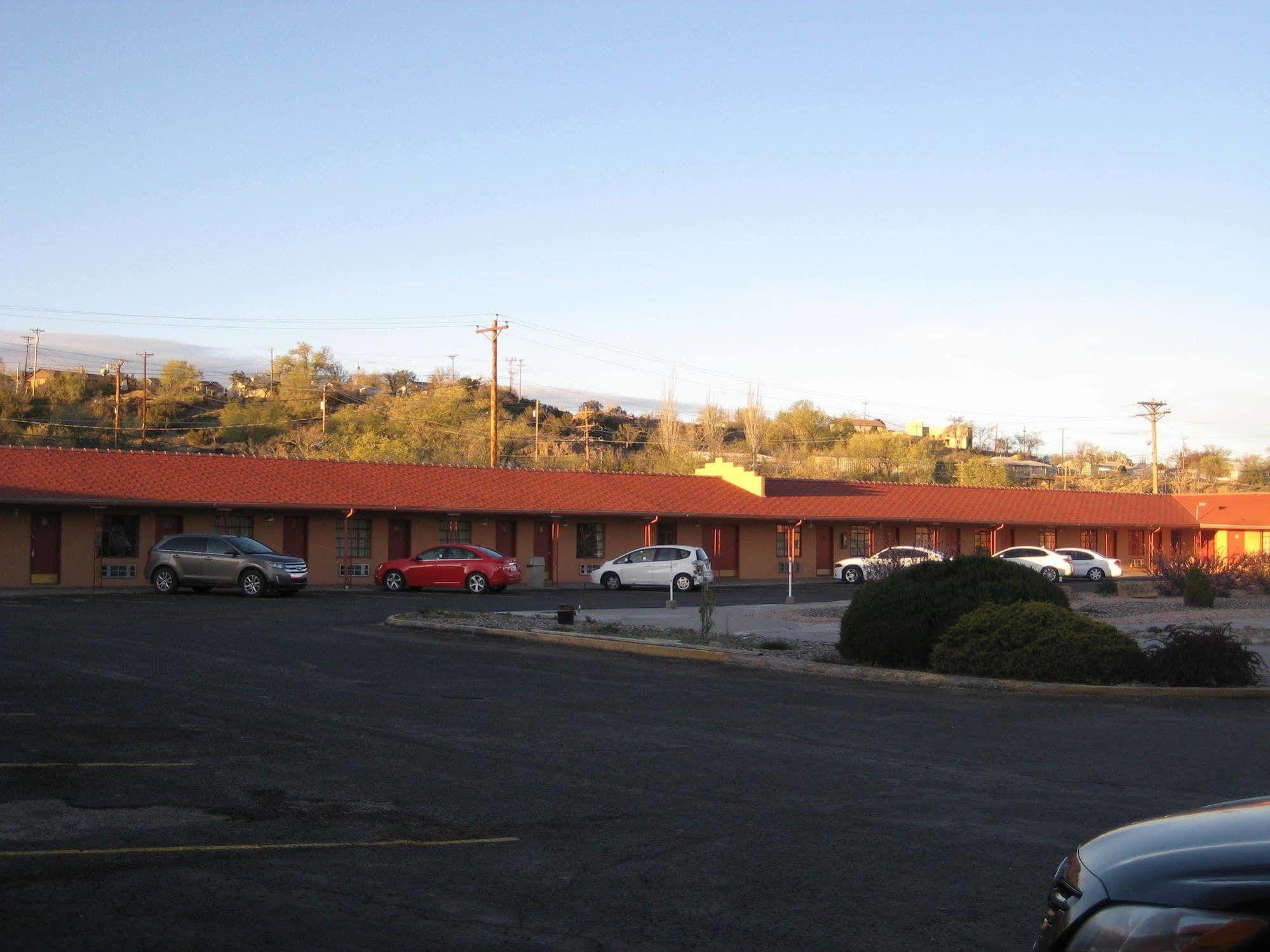 El Capitan Motel Gallup Exteriér fotografie